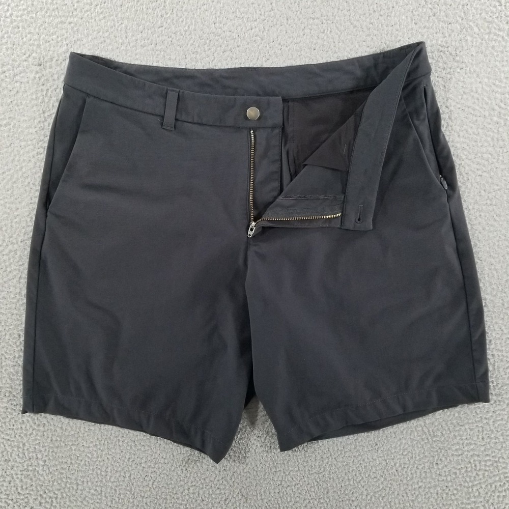 Lululemon Shorts Mens 36 Gray Commission Relaxed Warpstreme Performance Chino